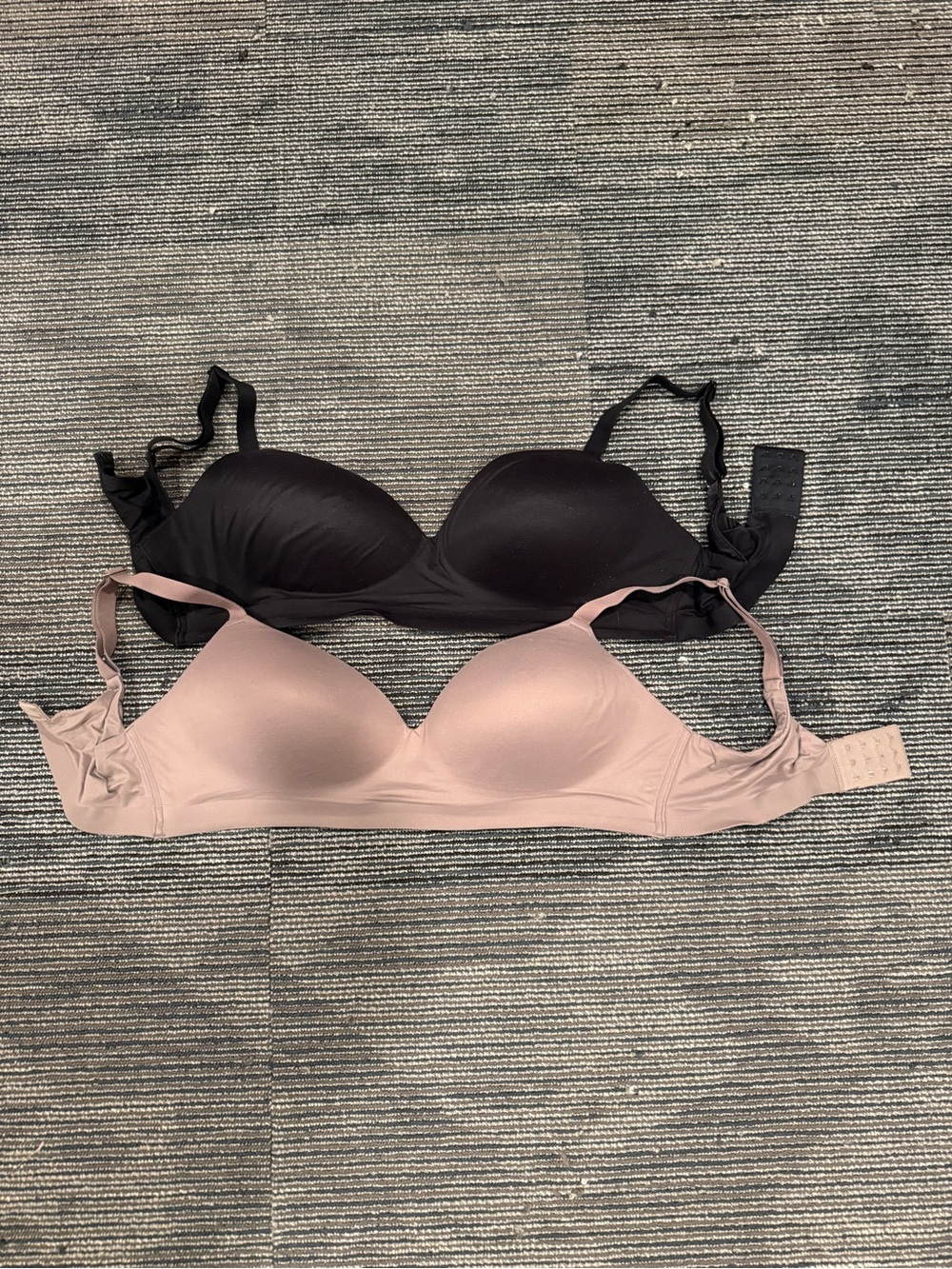 Soma enbliss wireless bras- set of 2